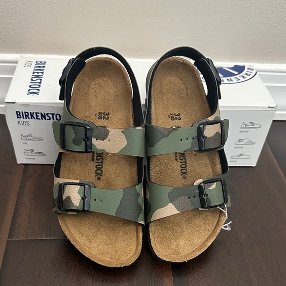 Birkenstock Other - Birkenstock Milano Kinder Camo Sandals